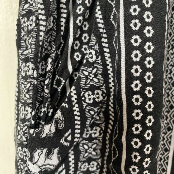 Joe B Pant - Size SMALL - Elephant - black and white - Picture 5 of 6